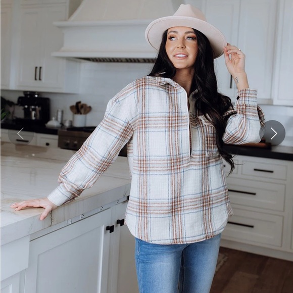 Jackets & Blazers - Quarter zip flannel shacket